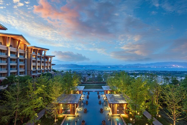 View from property - Hilton Dali Resort & Spa (Dali)