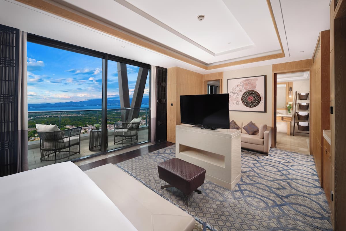 deluxe  suite lake view room | living area | 46-inch led tv with satellite channels, tv
