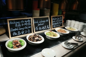Desayuno buffet diario (CNY 218 por persona)