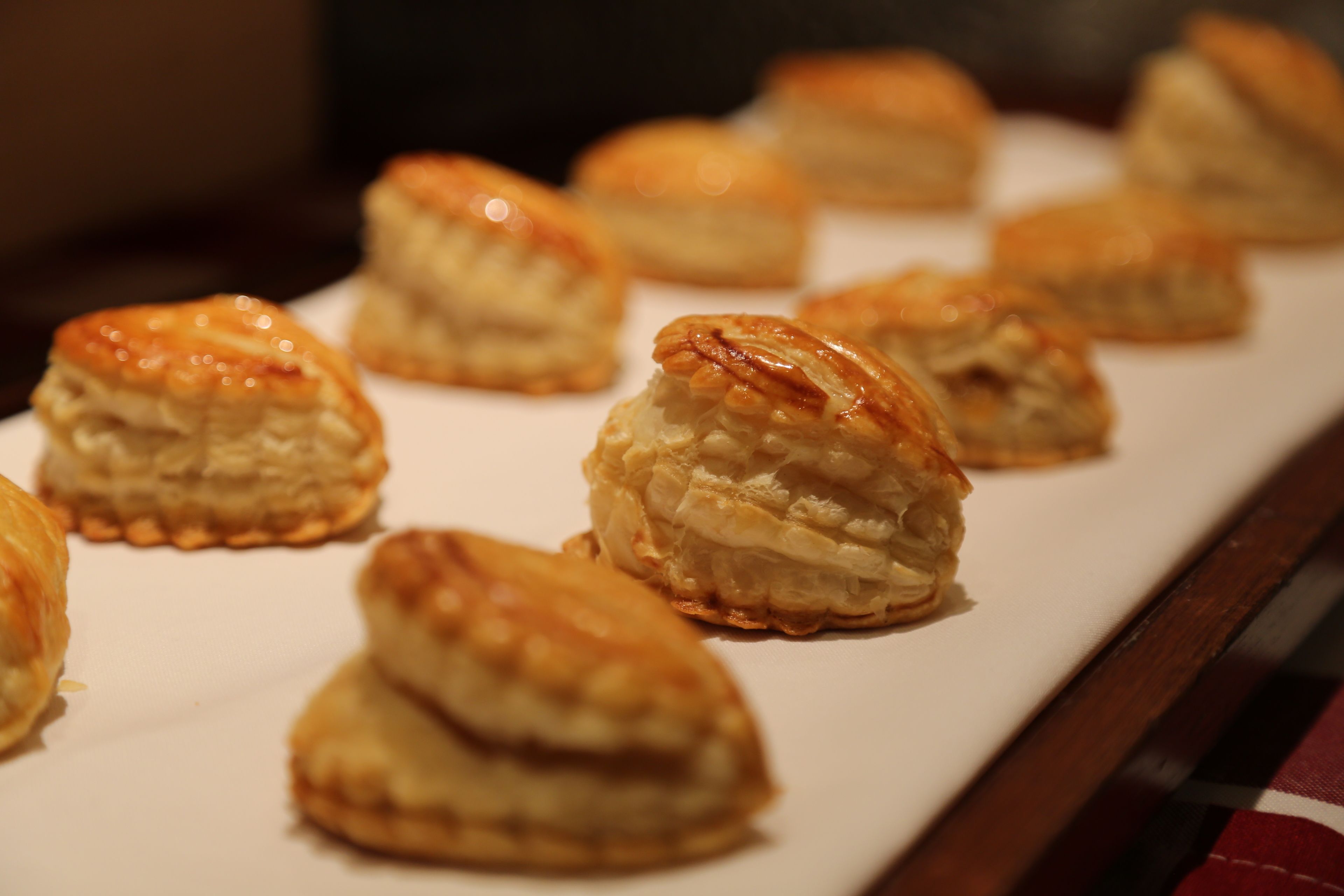 daily buffet breakfast (cny 218 per person)