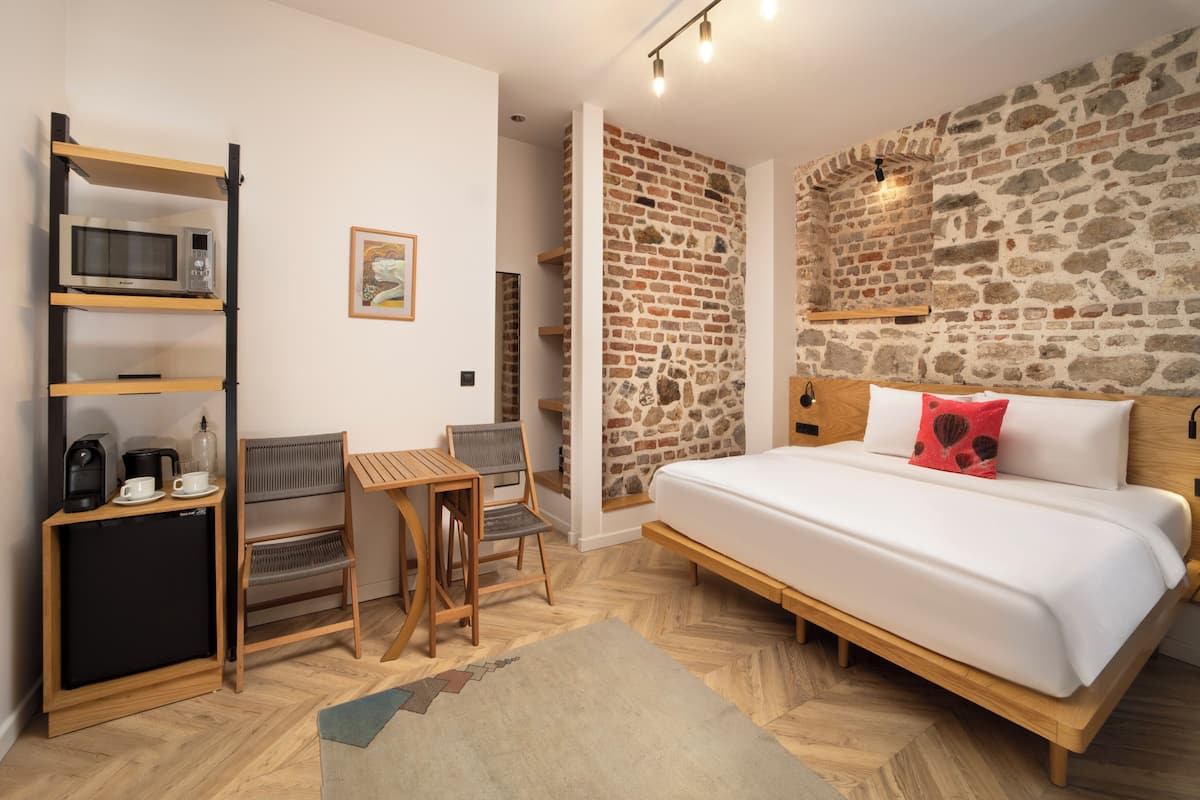 1 habitación y ropa de cama de alta calidad