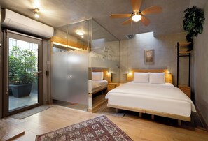 Basic Double or Twin Room, Additional Building (Stair Patio Room) | 1 quarto, roupas de cama premium, cofres nos quartos