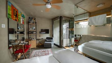 Basic Double or Twin Room, Additional Building (Stair Access) | 1 間臥室、高級寢具、客房內保險箱、獨特裝潢