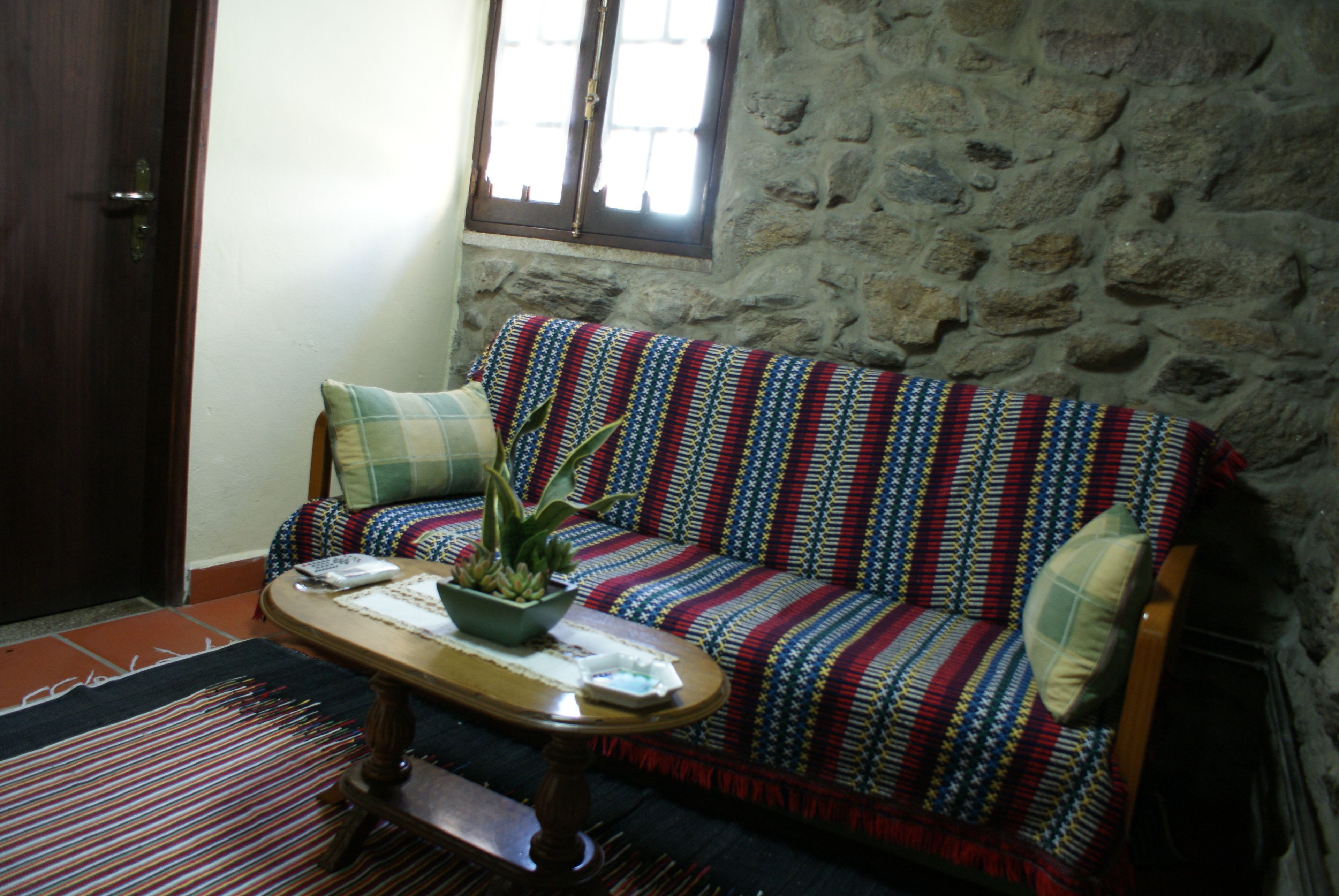 House, 1 Bedroom | Ruang tamu