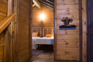House, 2 Bedrooms | Bed sheets - Branda da Aveleira (Melgaço)