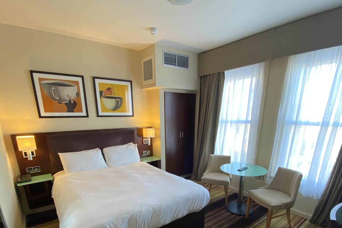 Desk, iron/ironing board, free WiFi, bed sheets