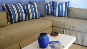 Apartamento | Zona de estar | Una televisión LCD
