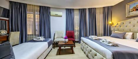 Deluxe Triple Room | 1 bedroom, Egyptian cotton sheets, premium bedding, down comforters