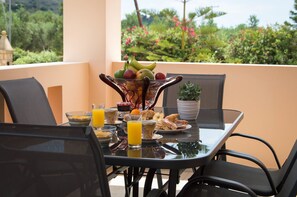 Family Villa, 4 Bedrooms, Private Pool (Georgia) | Outdoor dining - Leone Luxury Villas (Zakynthos)