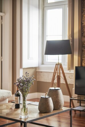 Superior Apartment, 2 Bedrooms, Kitchenette | Living room | Flat-screen TV