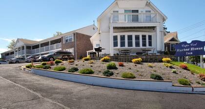 Cape Cod Harbor House Inn