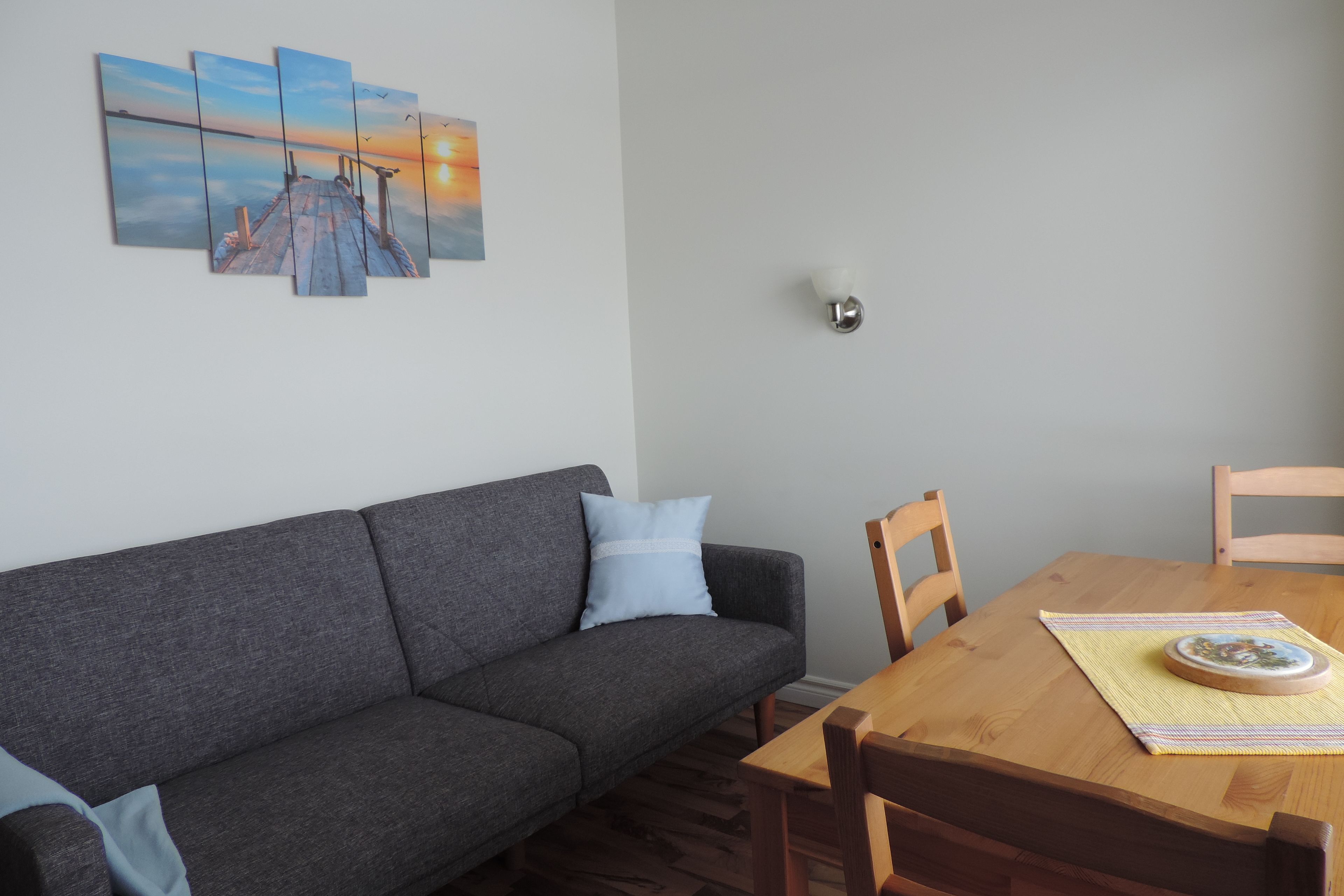 Phòng Suite tiện nghi đơn giản, 1 phòng ngủ, bếp, quang cảnh biển | Bộ đồ giường cao cấp, nệm cao su hoạt tính (memory foam) 