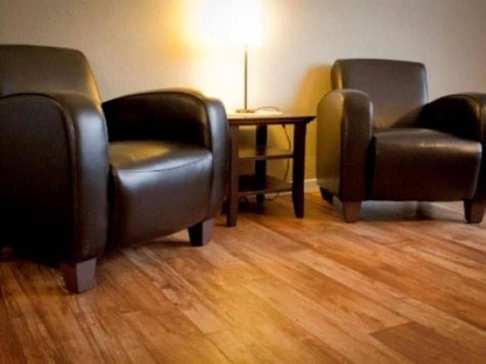 Flachbildfernseher, DVD-Player