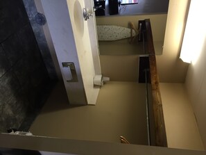 Deluxe Room, 2 Double Beds, Smoking | Desk, iron/ironing board, rollaway beds, free WiFi - Highway Inn (Mocksville)