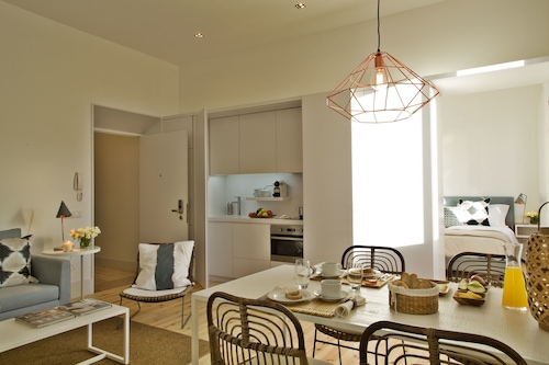 Lisbon Five Stars Apartments Combro 77