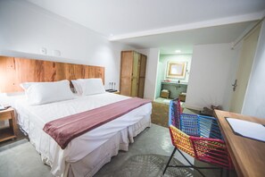 Desk, soundproofing, cribs/infant beds, rollaway beds - Da Lapa Design Hotel - Hostel (Rio de Janeiro)