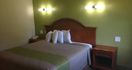 Red Carpet Inn New Brunswick