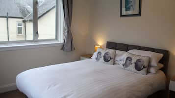 Free cribs/infant beds, free WiFi, bed sheets