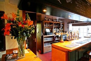 Se sirven almuerzos y cenas