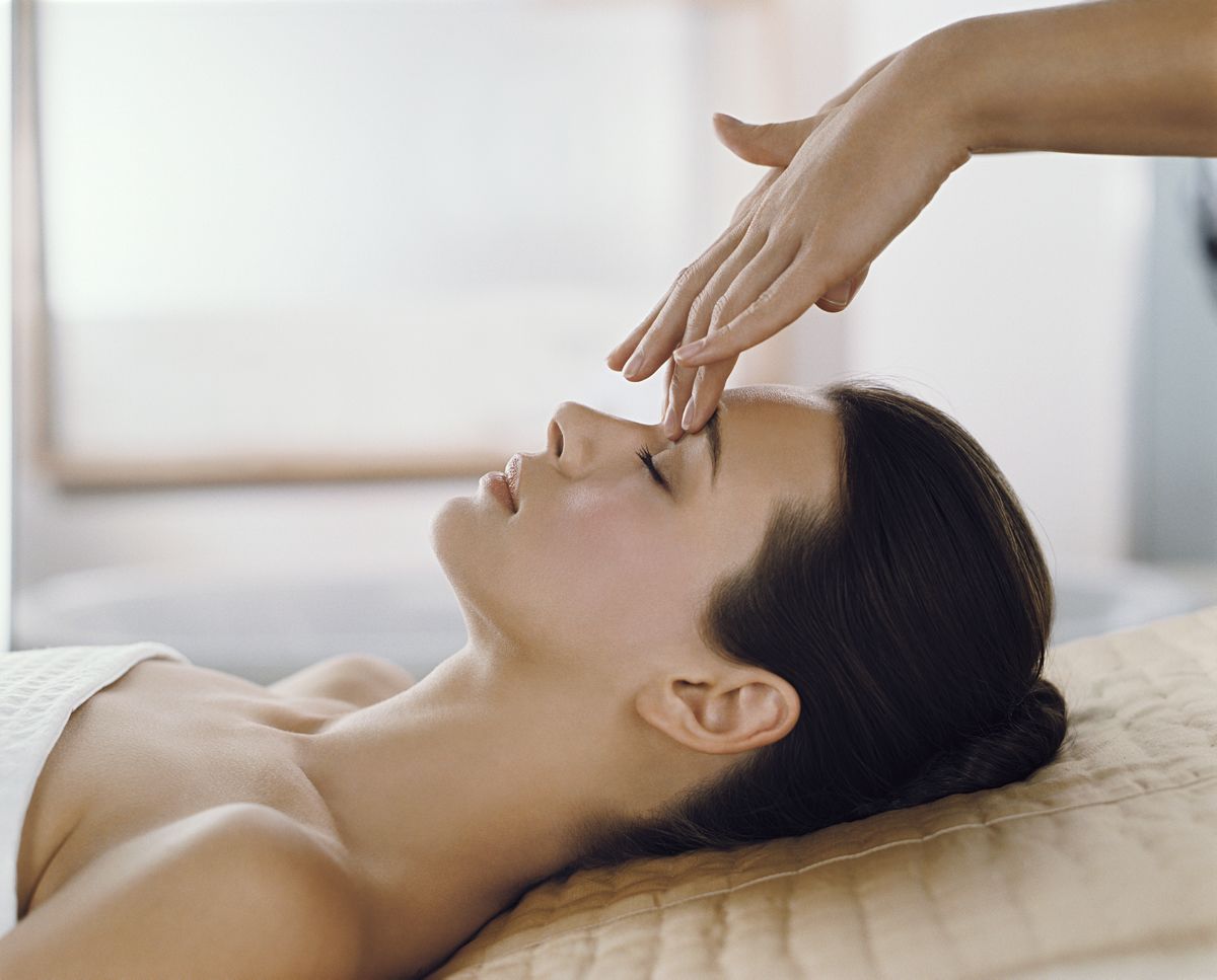 couples treatment room(s), body treatments, hot stone massages