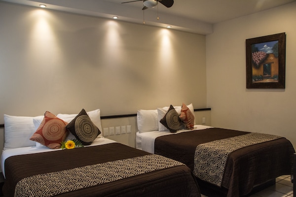 Insonorización, wifi gratis y ropa de cama