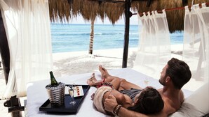 Couples treatment room(s), sauna, steam room, body treatments - Hidden Beach Resort Au Naturel by Karisma - Adults Only (Kantenah)
