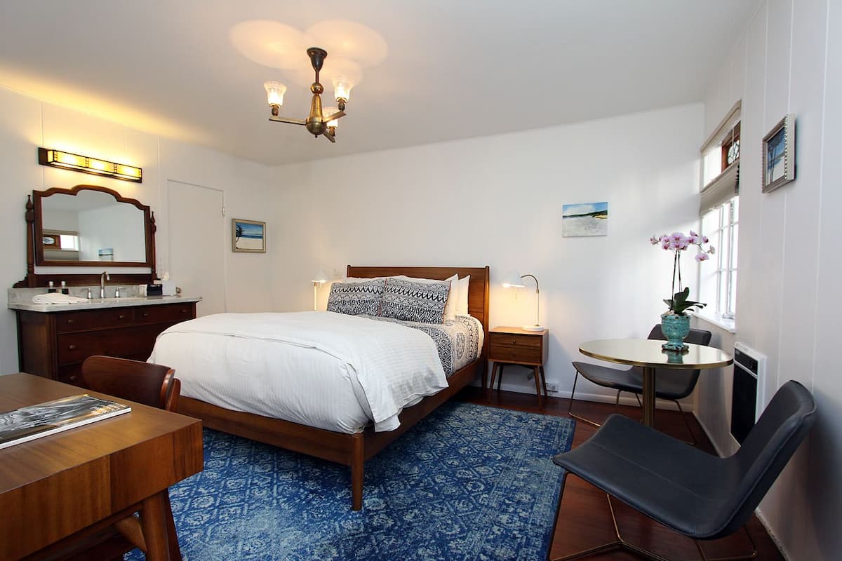Basic Room, 1 Queen Bed, Patio, Ground Floor | Premium bedding, down duvets, pillow-top beds
