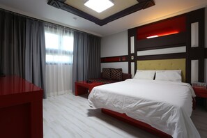 Chambre Standard double | AccĂšs au Wi-Fi (inclus), literie fournie