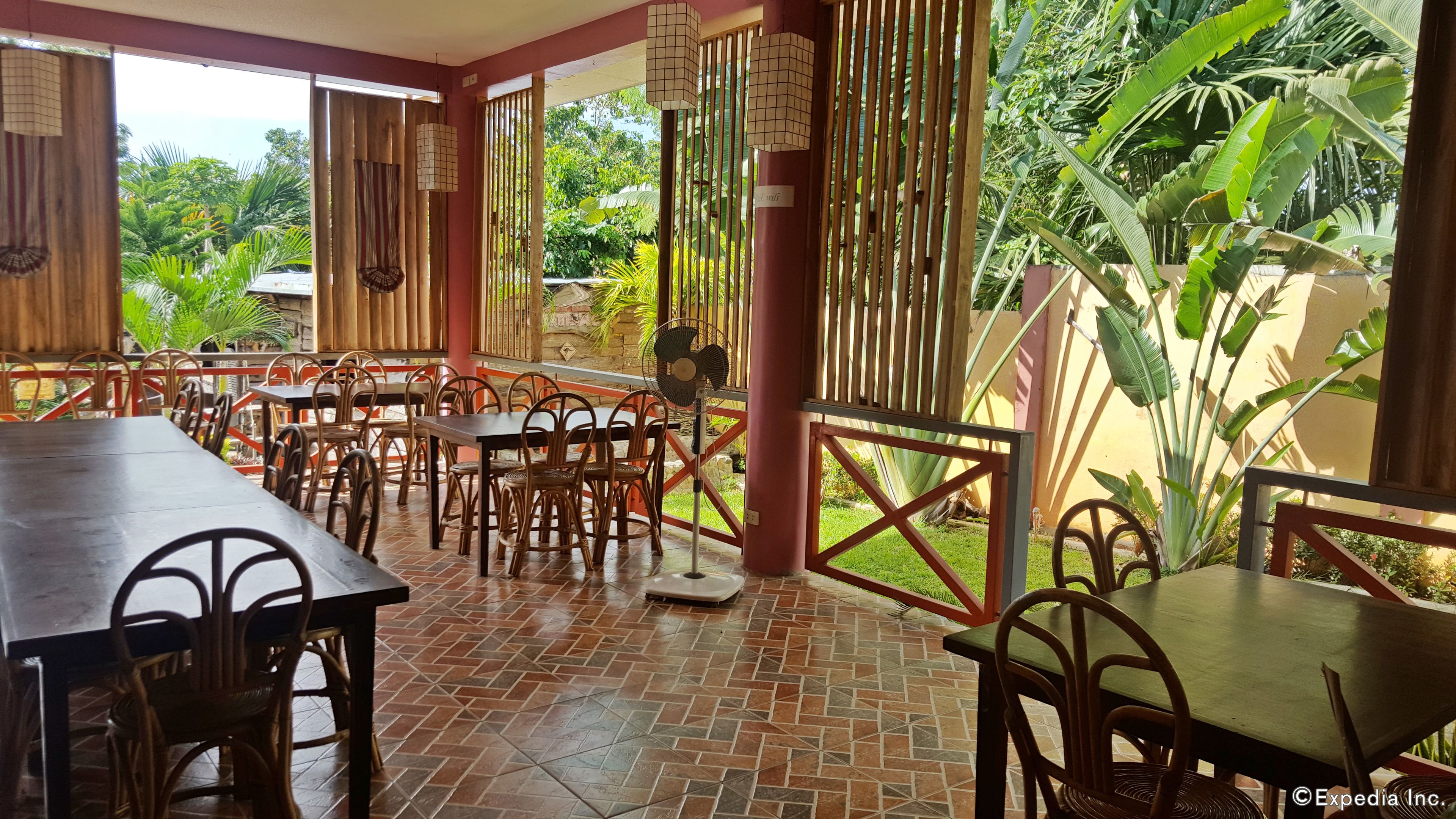 breakfast, lunch, dinner served; filipino cuisine