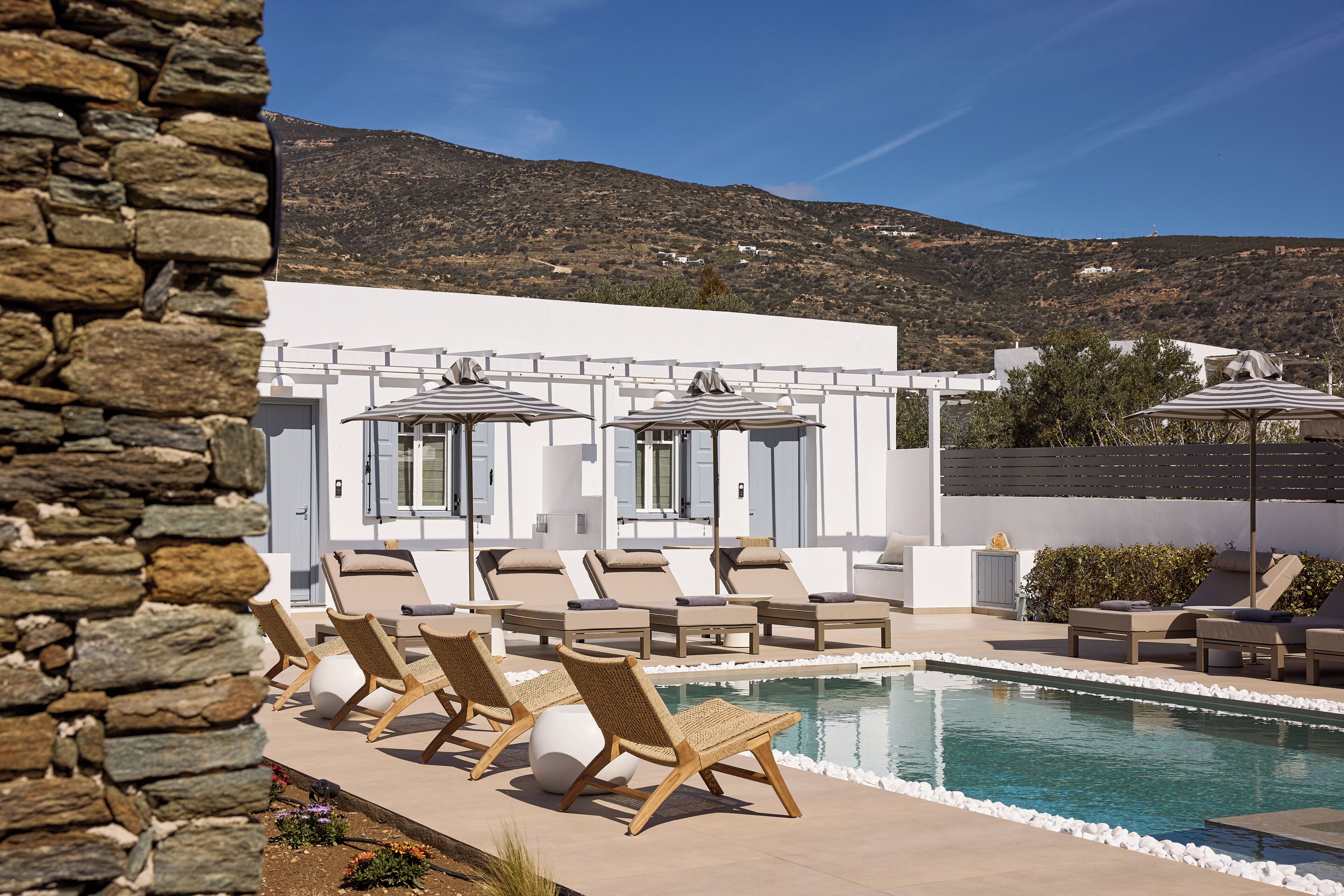 Seasonal outdoor pool, sun loungers