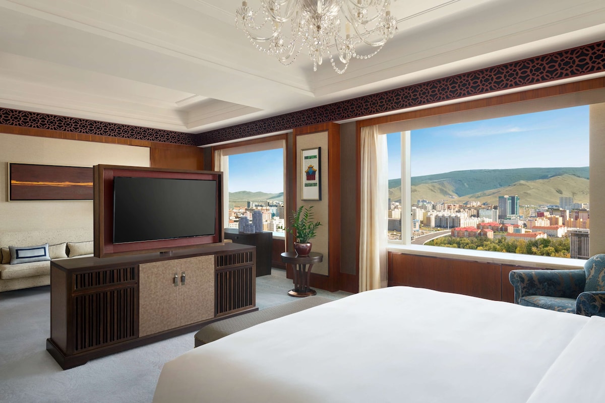 Suite (Shangri-La)