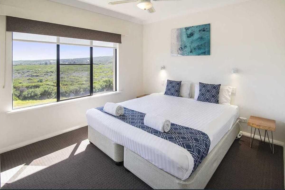 Two Bedroom Spa Apartment | 2 bedrooms, in-room safe, iron/ironing board, cribs/infant beds