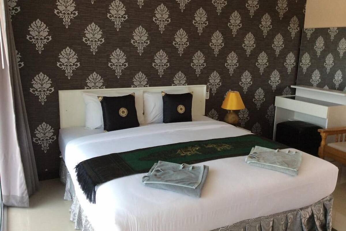 Double bed No Balcony | Letti aggiuntivi (a pagamento), Wi-Fi gratuito