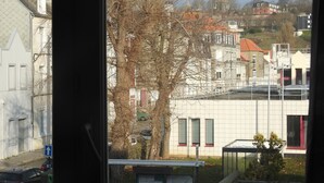 Photo non classée, 2 sur 102, bouton