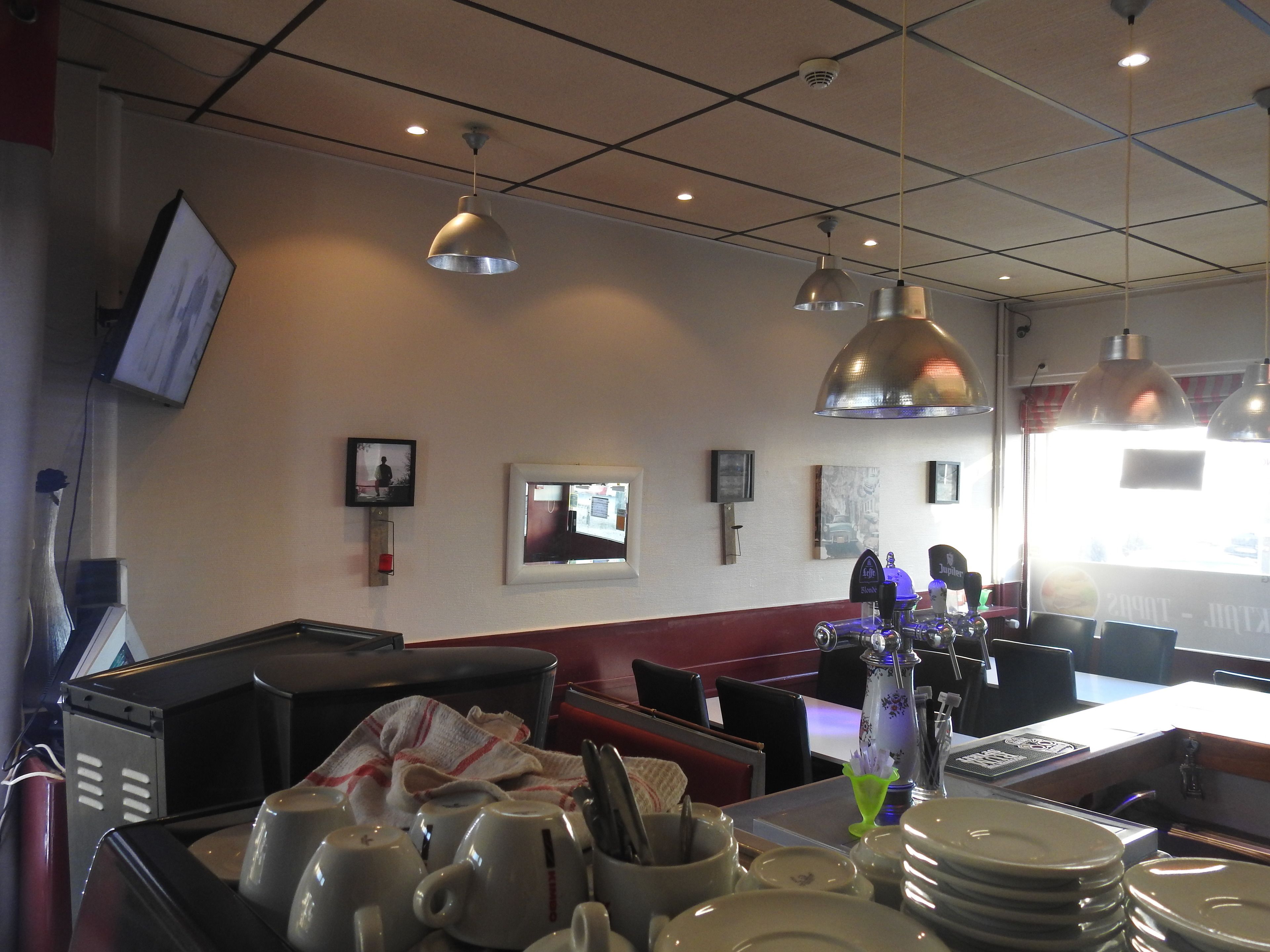 بار (في المنشاة)