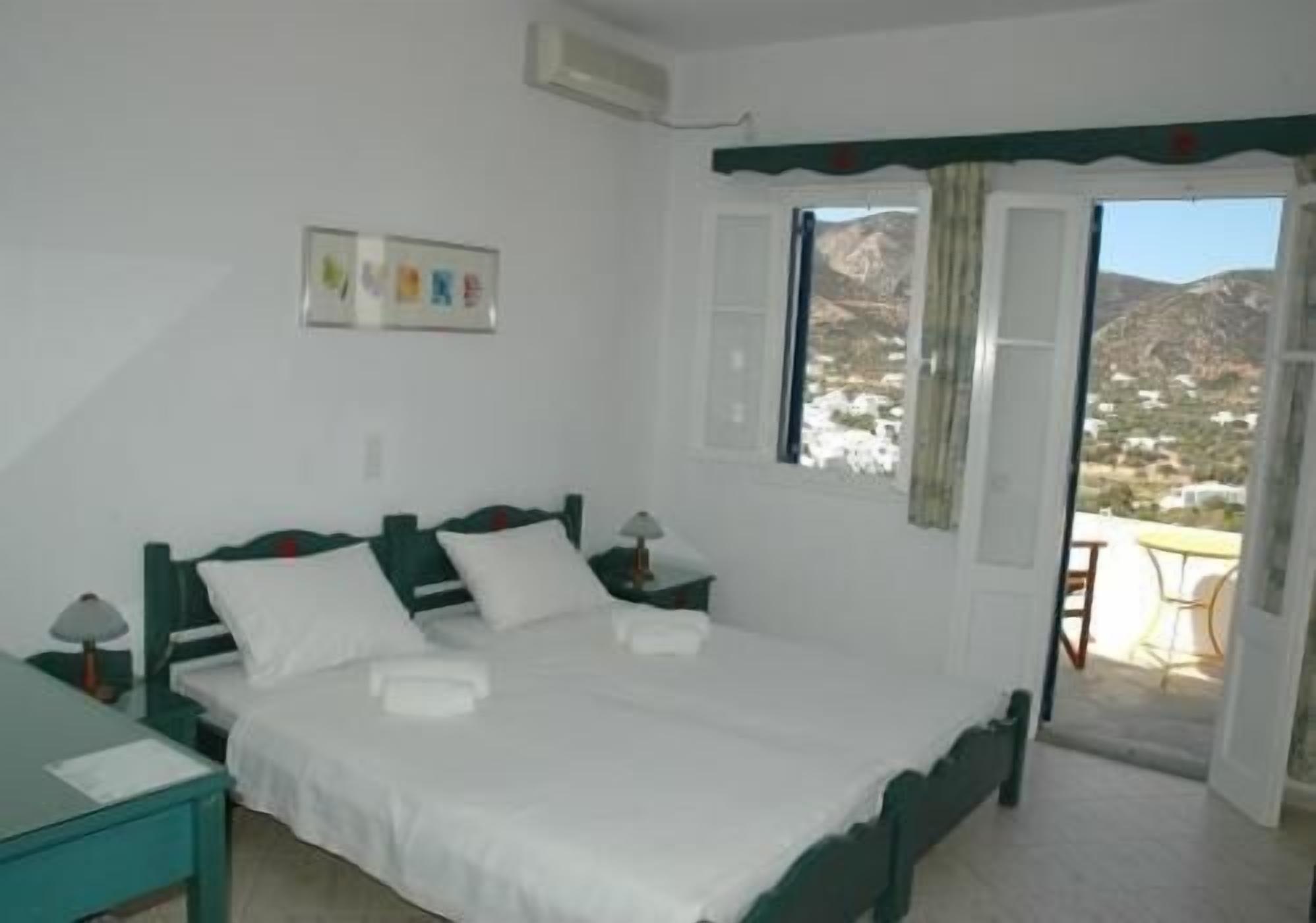 standard twin room | soundproofing, rollaway beds, free wifi