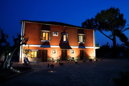 Front of property - evening/night. La Chora di Paestum