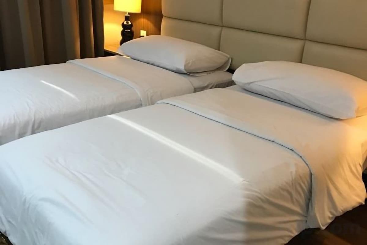มินิบาร์, ตู้นิรภัยในห้องพัก, Wi-Fi ฟรี, ผ้าปูที่นอน