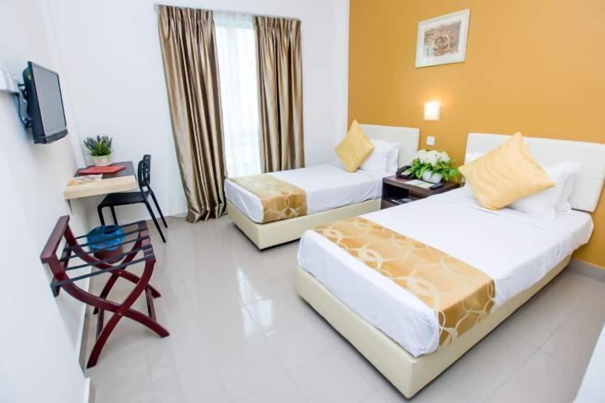 โต๊ะทำงาน, Wi-Fi ฟรี, ผ้าปูที่นอน