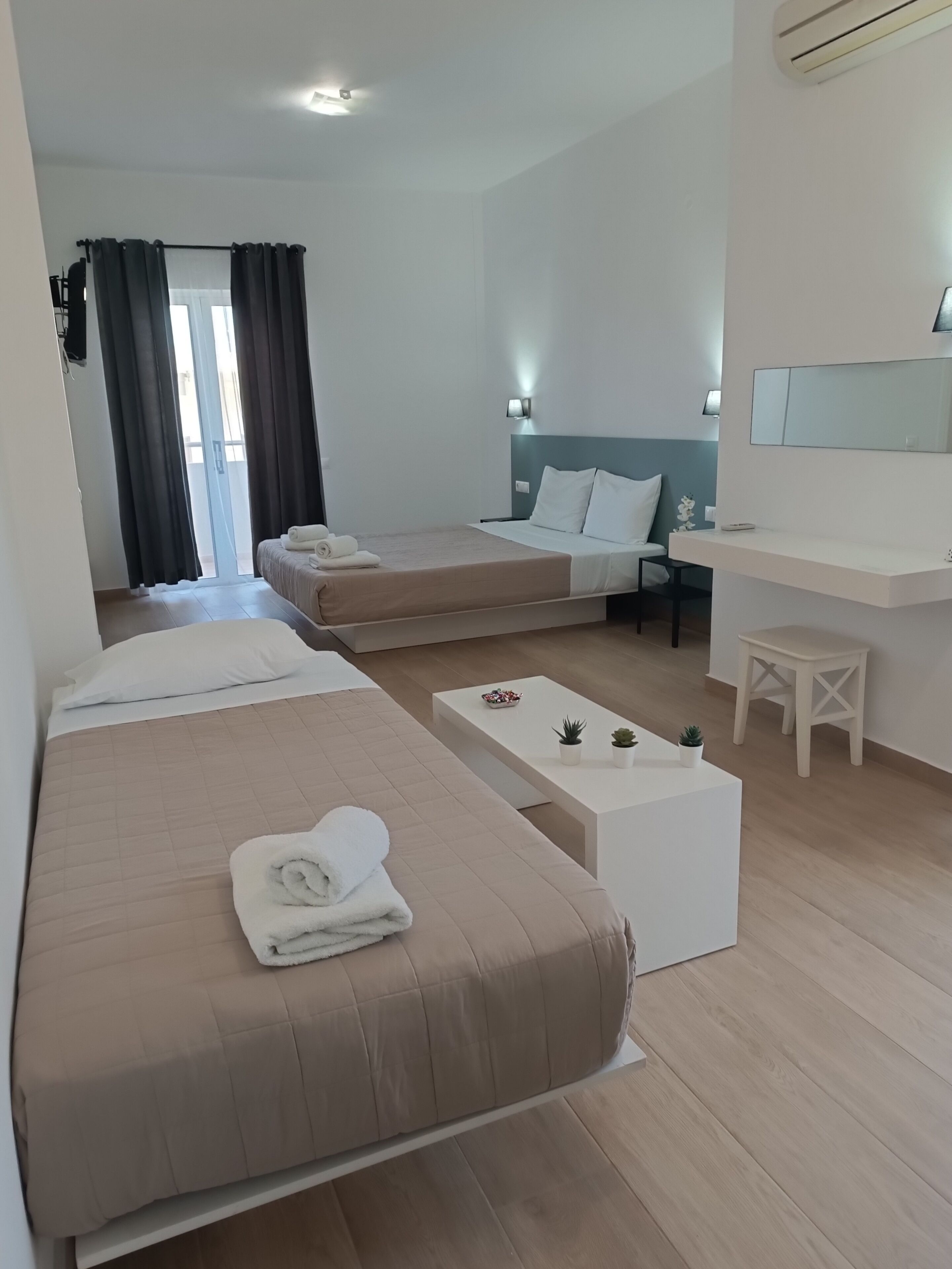 Studio (for 3) | Minibaari, vauvan matkasänky, ilmainen Wi-Fi, vuodevaatteet