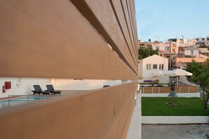 Property grounds - Aestas Apts (Chania)