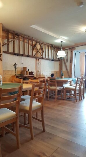 Restaurant - Landhotel Basler Hof (Lauterbach)