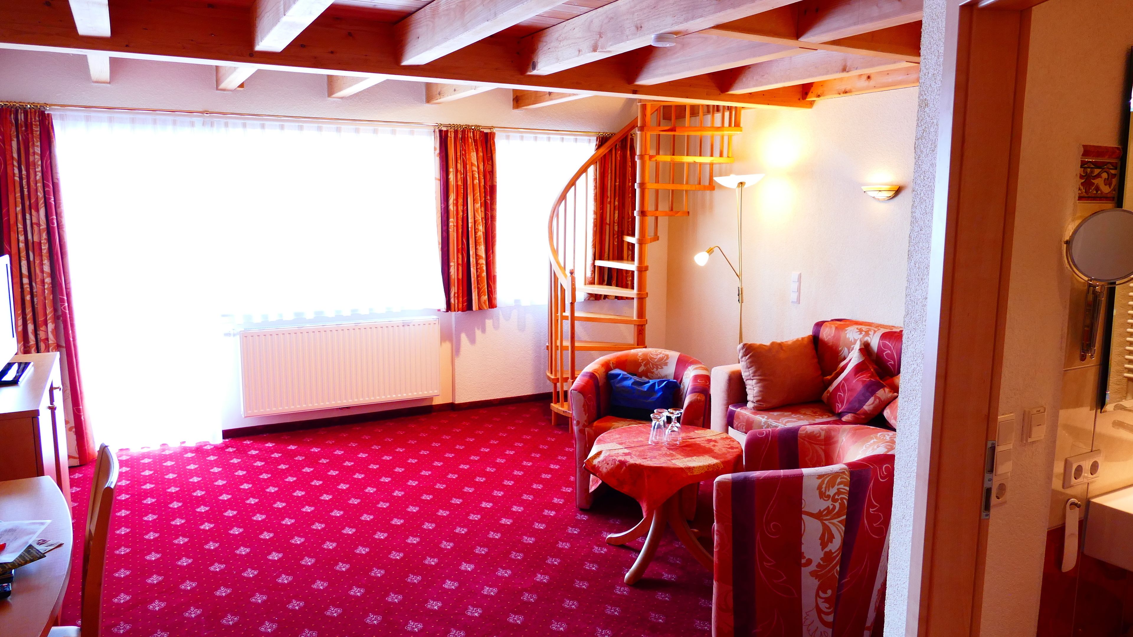 panoramic suite | 1 bedroom, hypo-allergenic bedding, minibar, in-room safe