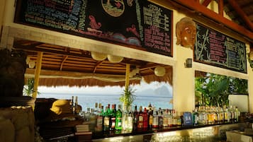Bar lounge