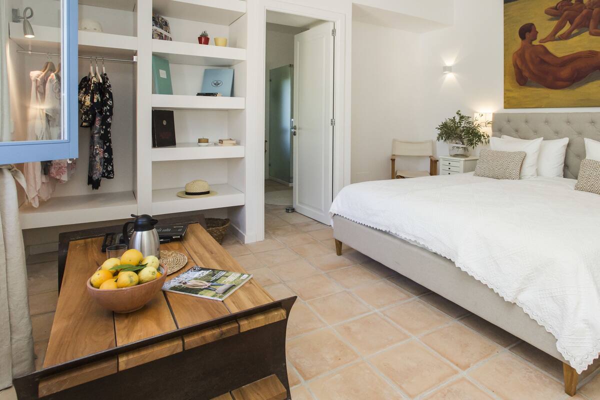 Double Room, Balcony (SEBASTIAN MIRANDA) | 1 bedroom, premium bedding, minibar, in-room safe