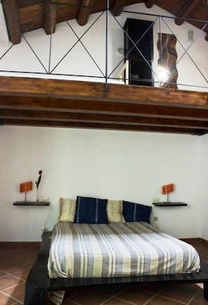 Luxury Apartment, 2 Bedrooms, Accessible, Kitchen | 1 bedroom, Frette Italian sheets, down comforters, Select Comfort beds - Casa Vacanza Bellini (Palermo)