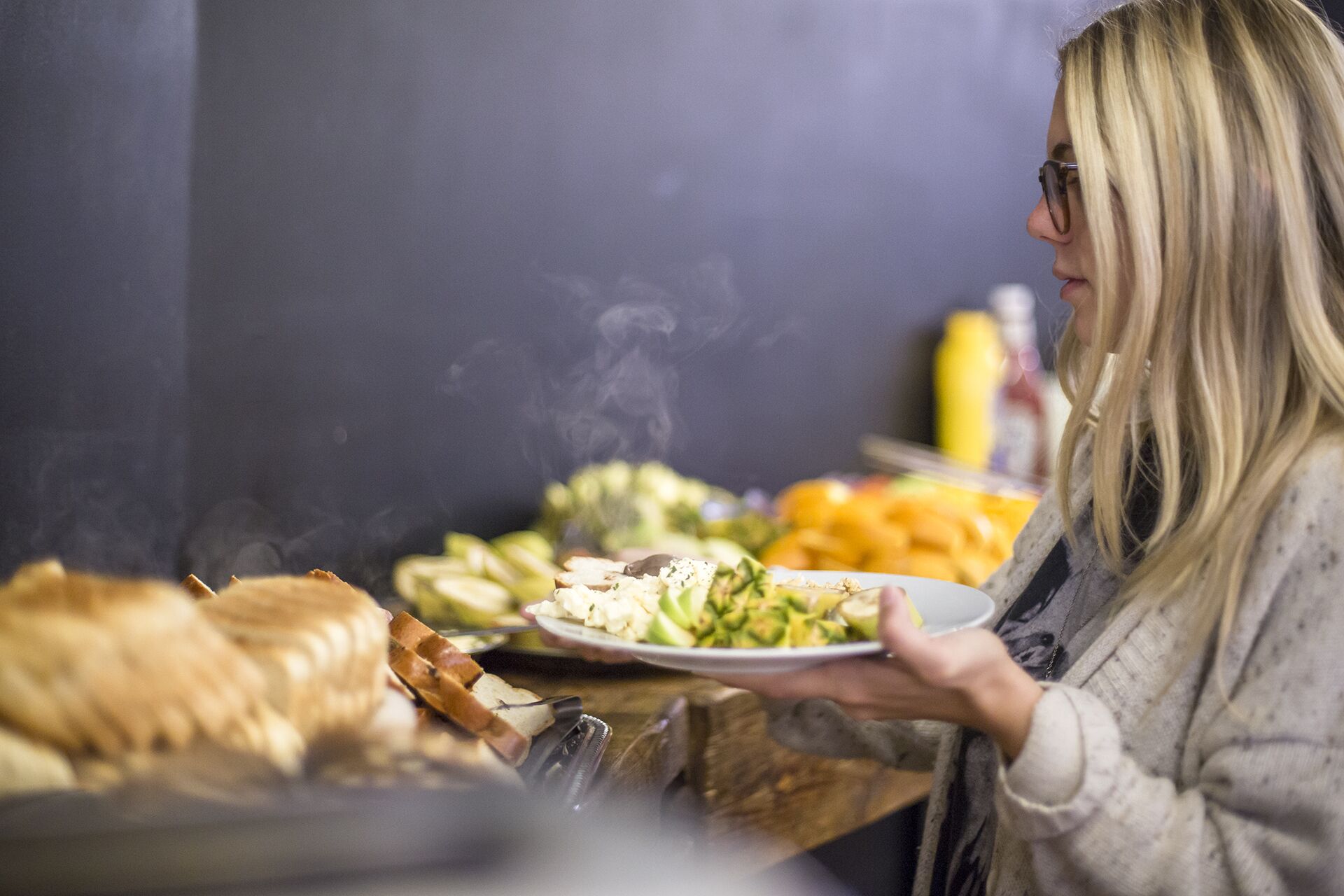 daily full breakfast (czk 220 per person)