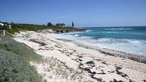 Property entrance - Beach Bags (Hope Town)