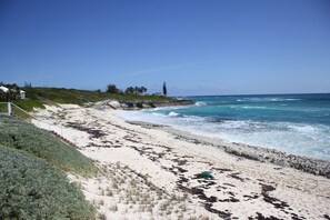 Property entrance - Beach Bags (Hope Town)