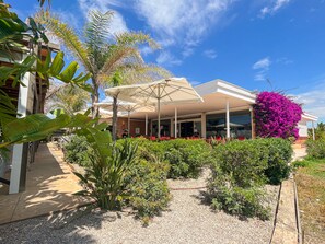 Frühstück, Mittagessen, Abendessen, mediterrane Küche 